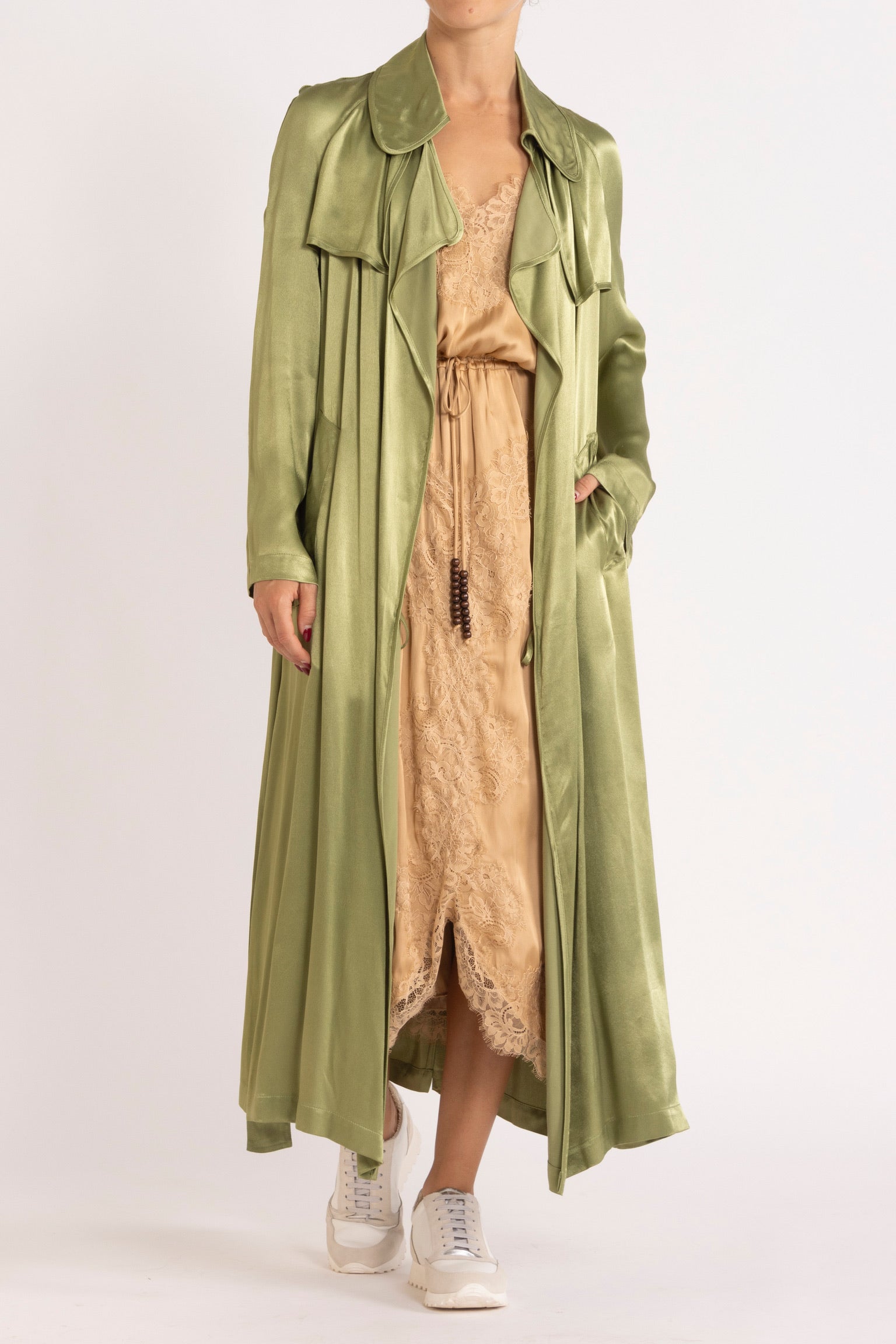 Ensemble - Lottie Trench, Mimi Cami Dress & FLANNEL Sneaker