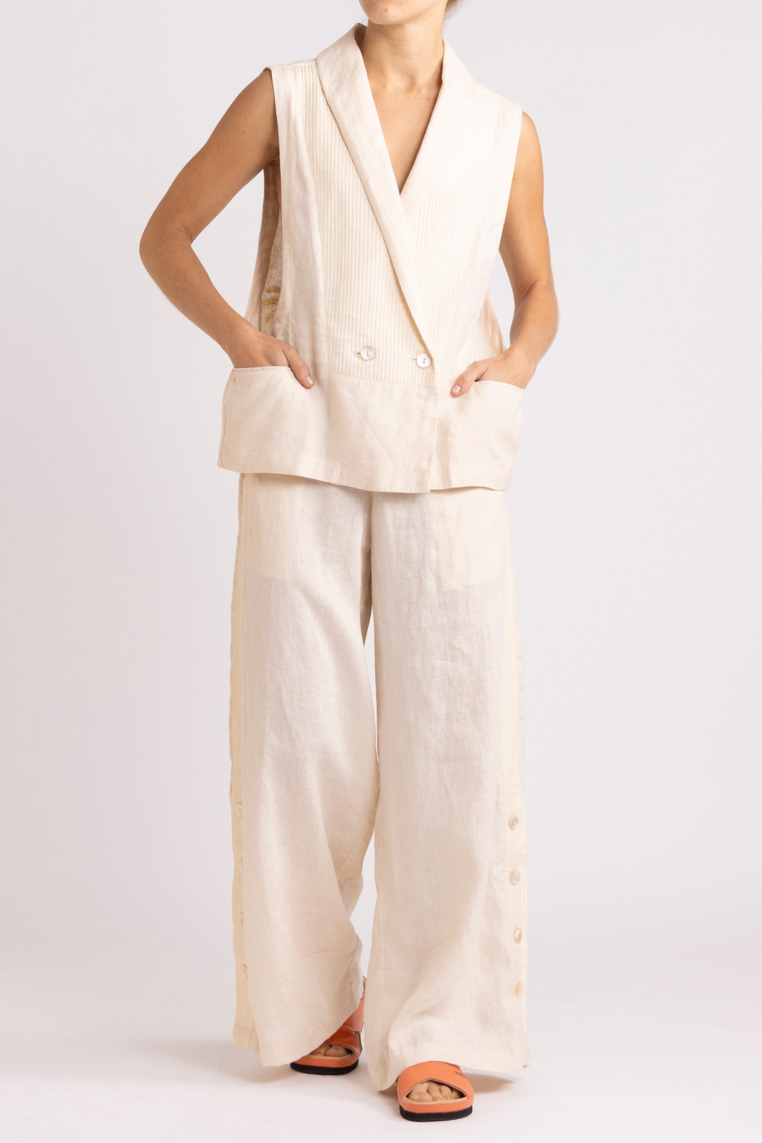 Ensemble - Isadora Vest, Isadora Pant & Hawn Slide